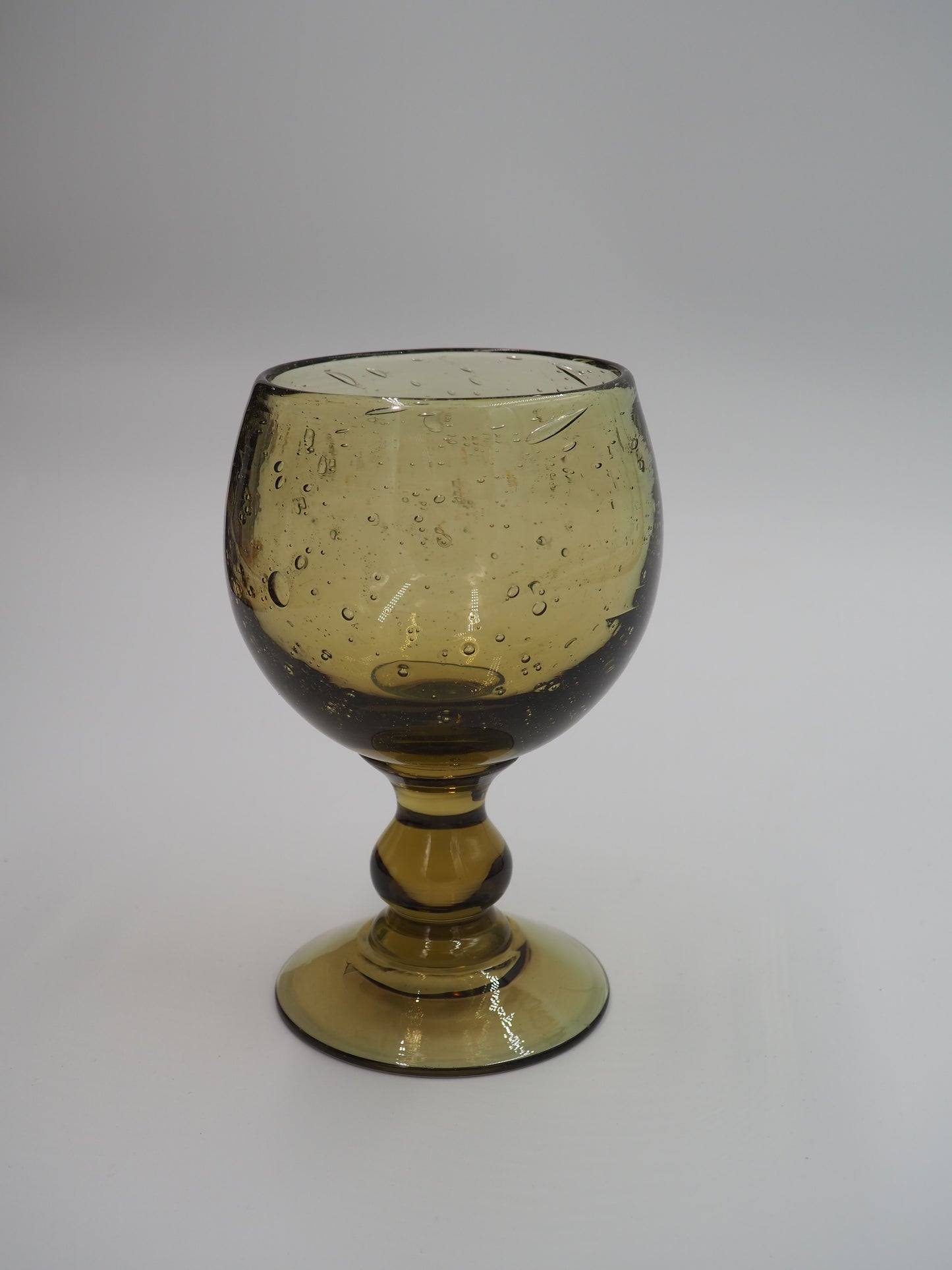 Verres à pied biot vert
