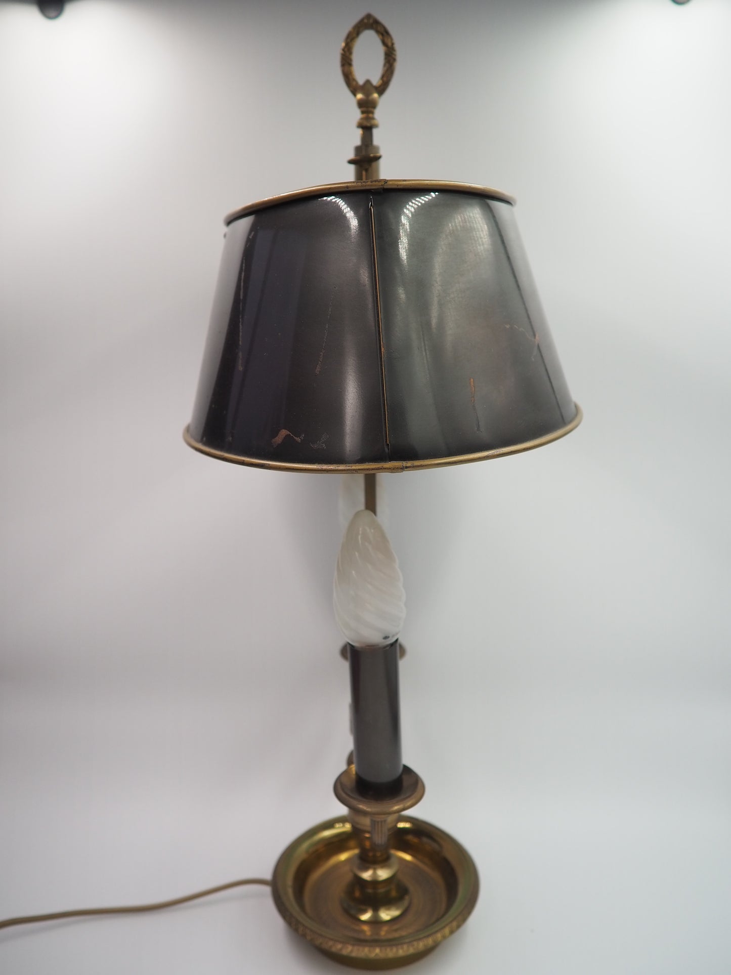 Lampe de table bouillotte