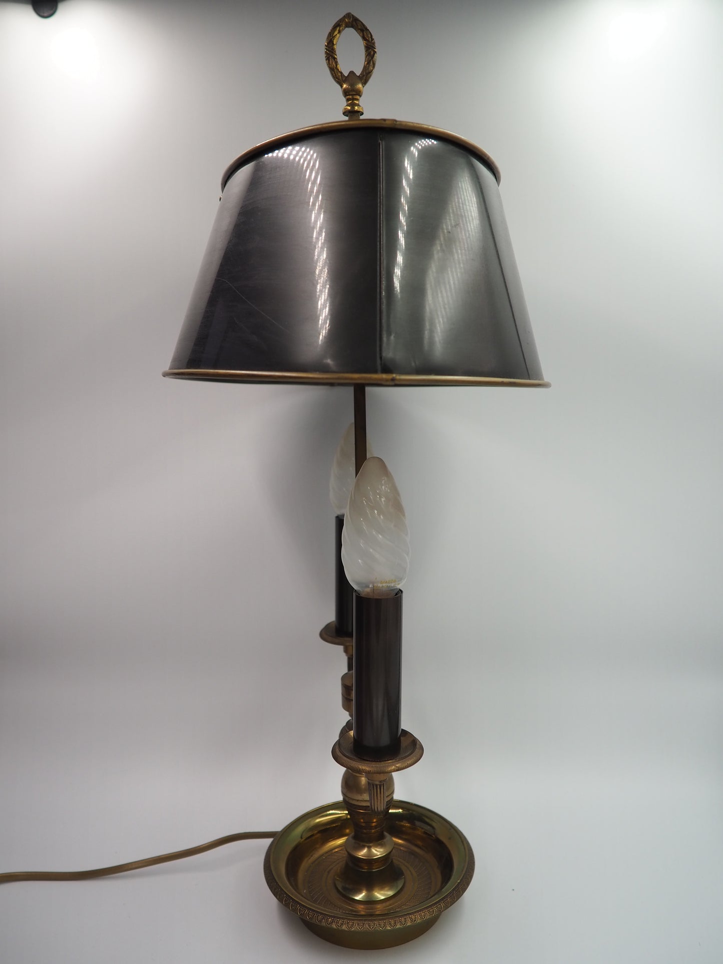 Lampe de table bouillotte