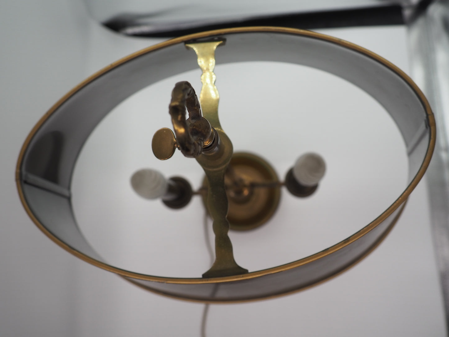 Lampe de table bouillotte