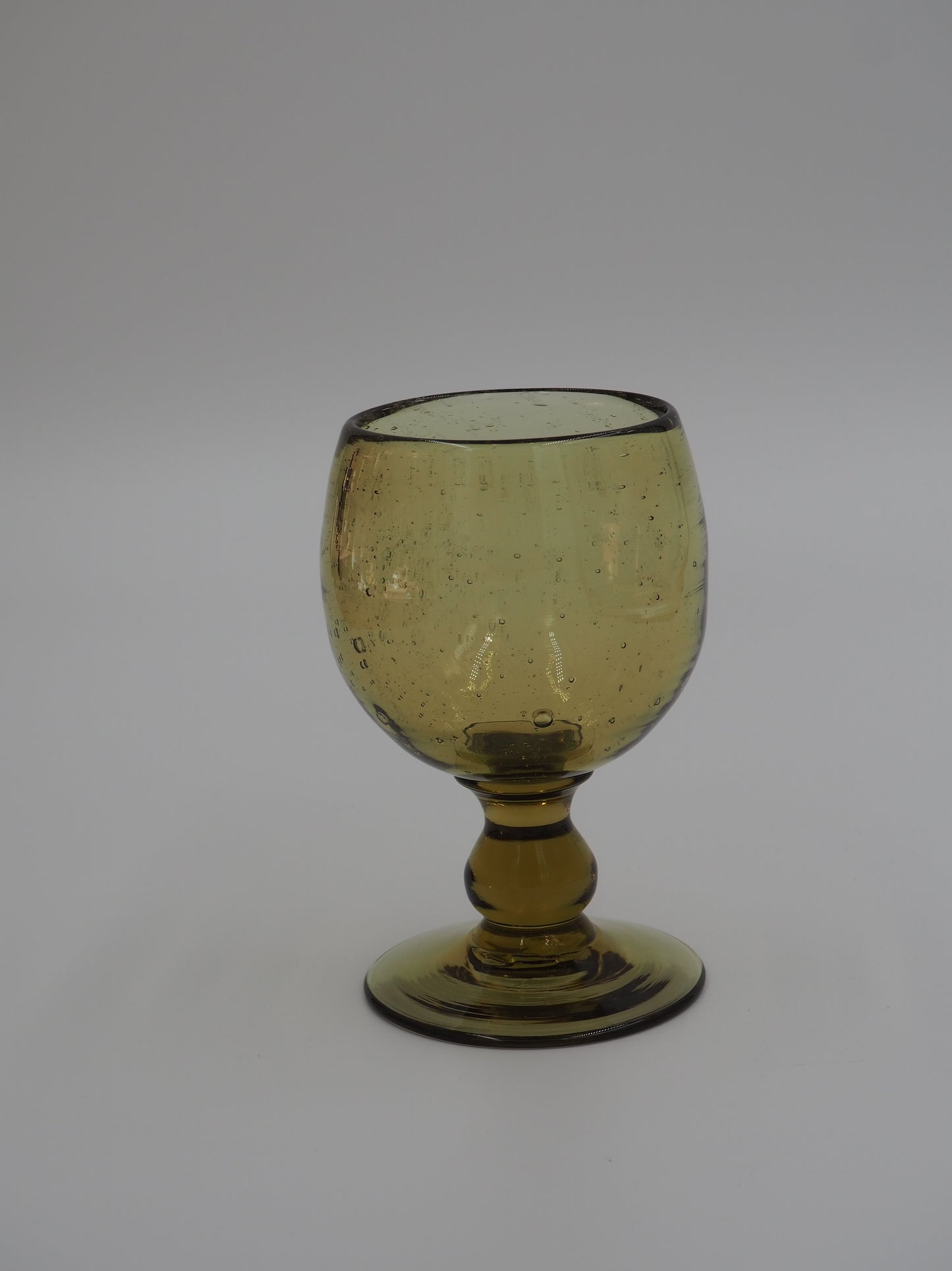 Verres à pied biot vert